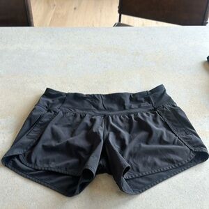 Lululemon black shorts size 6